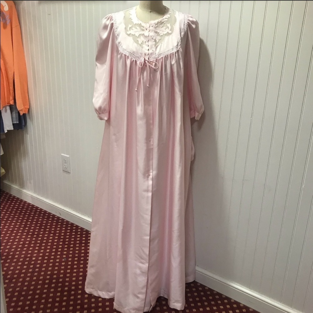 Vintage ODETTE BARSA Pink Nightgown and Robe set